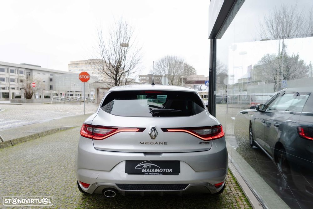 Renault Mégane 1.5 Blue dCi GT Line - 20