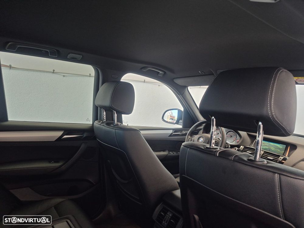 BMW X3 20 d xDrive xLine Auto — fotografia 30