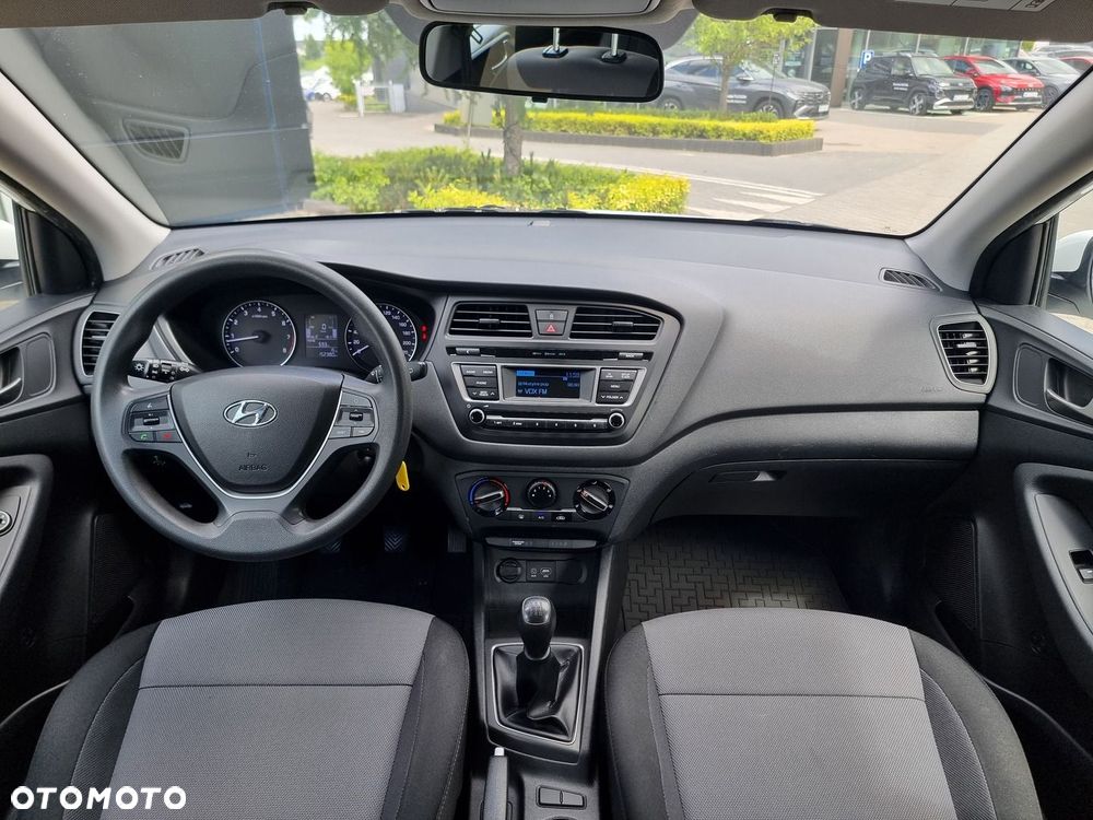 Hyundai i20 1.2 BlueDrive Classic + - 24