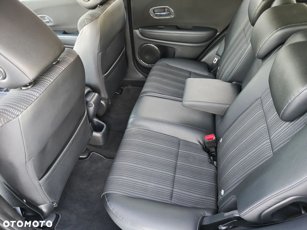 Honda HR-V 1.8 EX Sport Utility AWD CVT - 16