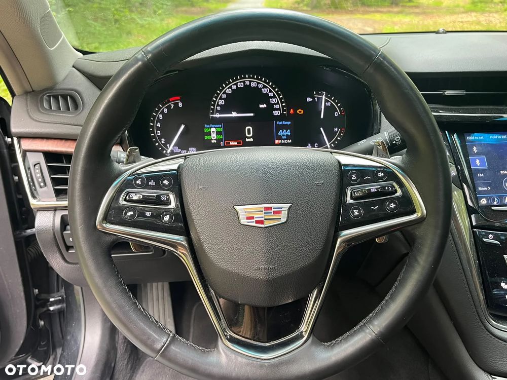 Cadillac CTS - 31
