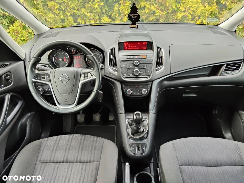 Opel Zafira 1.4 Turbo Active - 10