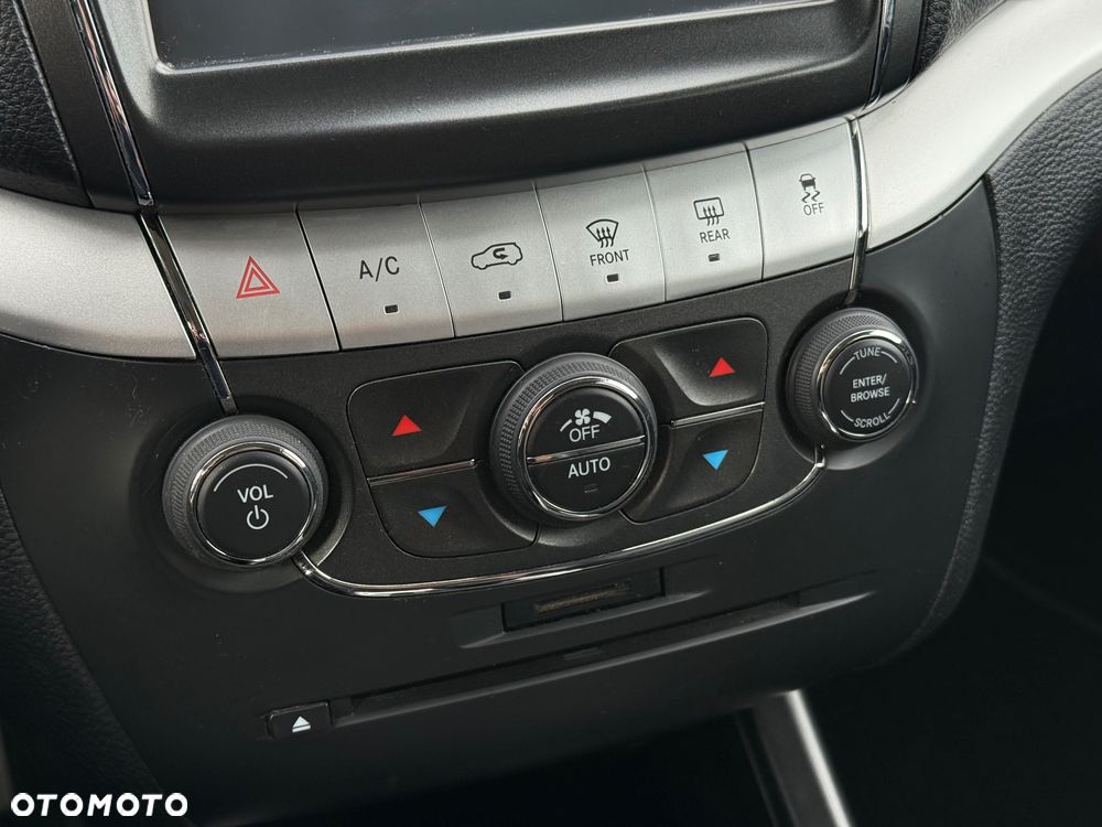 Fiat Freemont 2.0 Multijet 16V DPF Automatik Allrad Black Code - 24