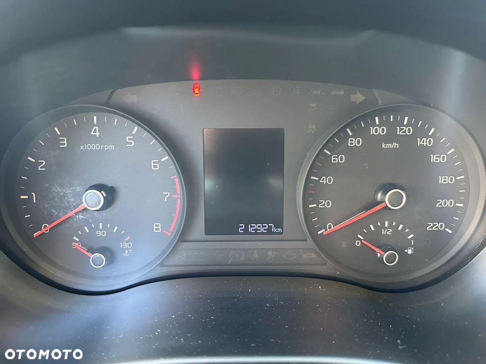 Kia Rio - 9