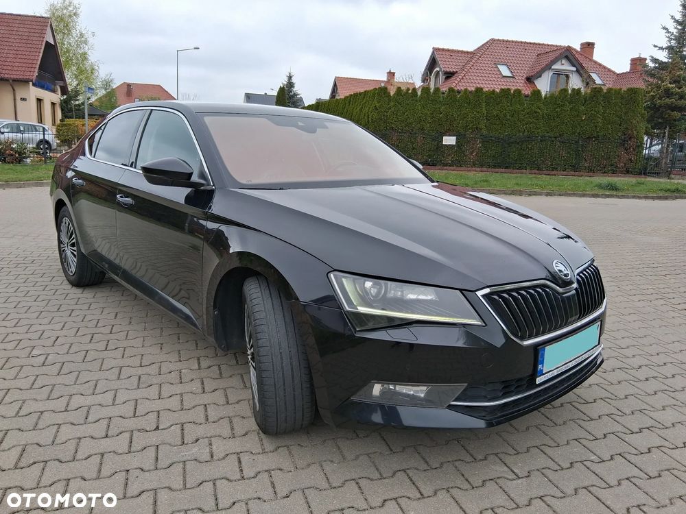 Skoda Superb 2.0 TSI 4x4 Ambition DSG - 2
