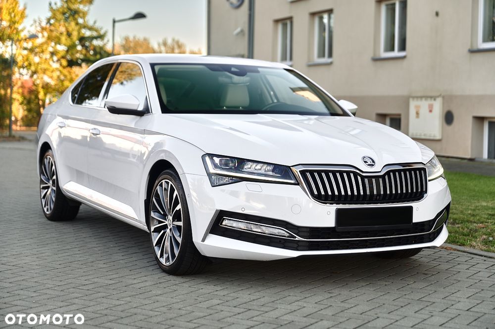 Skoda Superb 2.0 TDI SCR 4x4 L&K DSG - 11