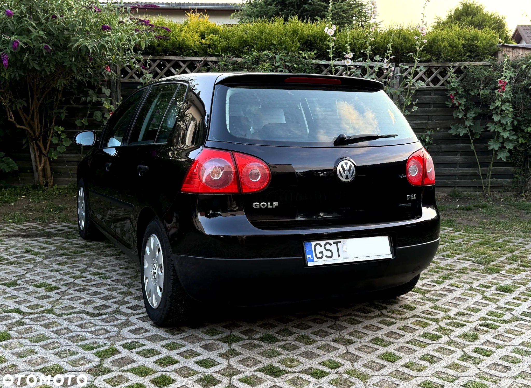 Volkswagen Golf V 1.4 FSI Comfortline - 23