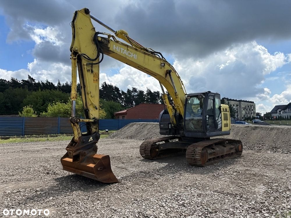 Hitachi ZX225USLC-5B - 3