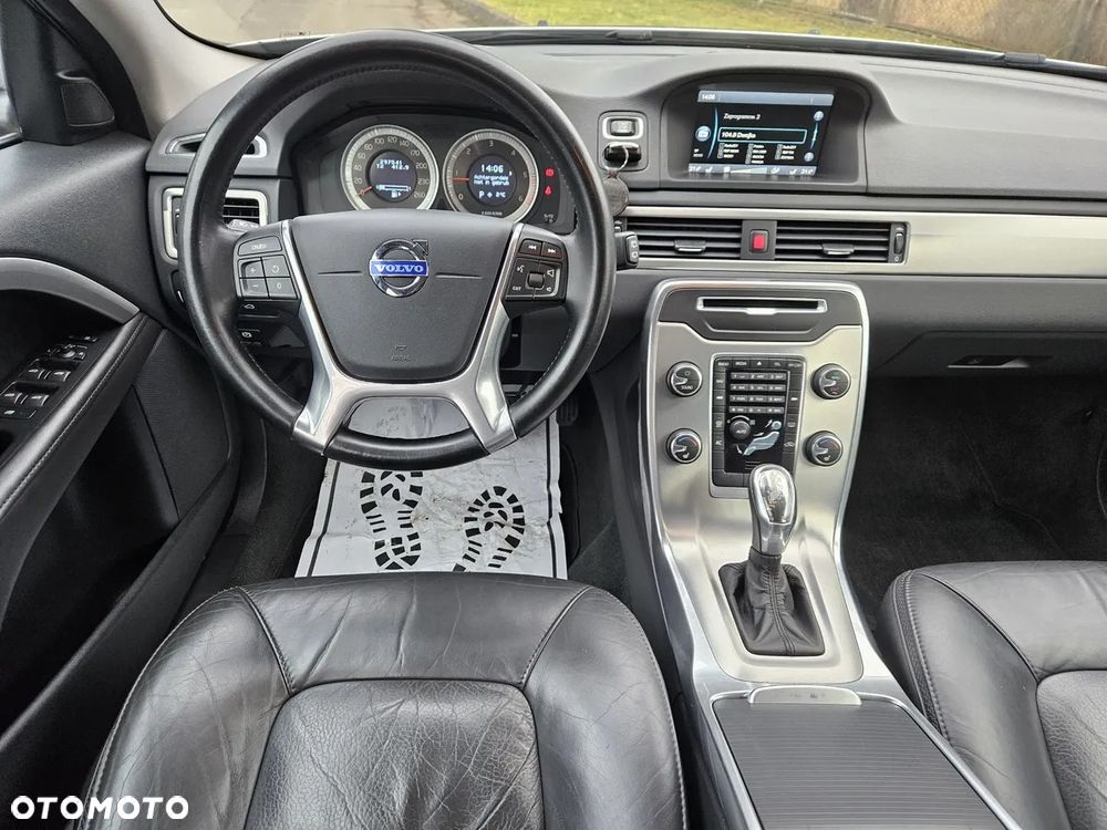 Volvo XC 70 D4 Geartronic Summum - 9