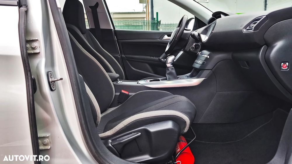 Peugeot 308 PureTech 110 Stop & Start Style - 16