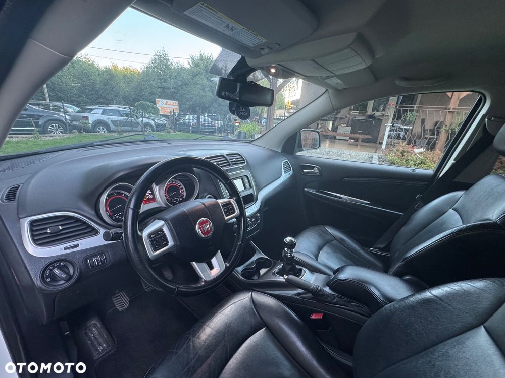Fiat Freemont 2.0 Multijet Lounge - 8