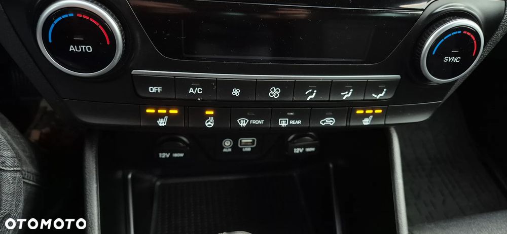 Hyundai Tucson 1.6 GDI BlueDrive Style 2WD - 30