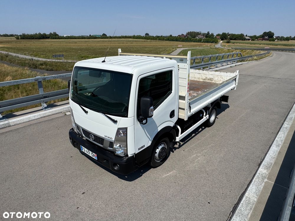 Nissan Cabstar