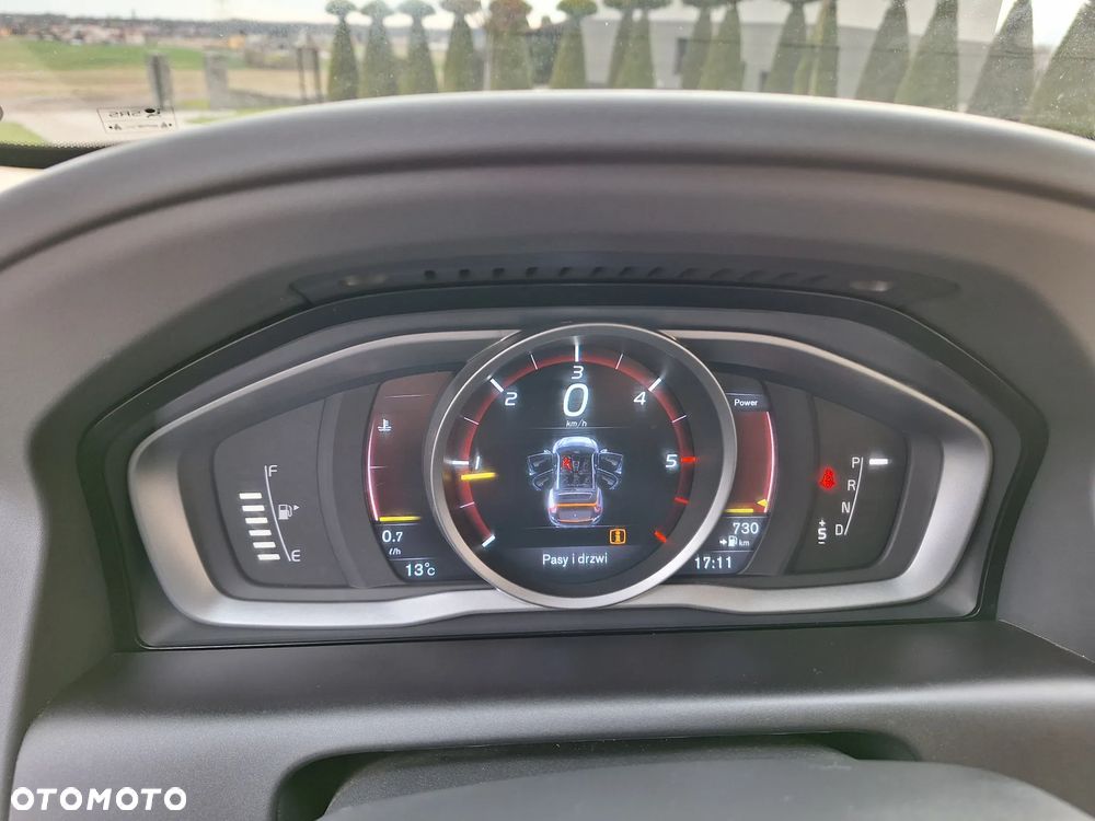 Volvo XC 60 D4 Drive-E Momentum - 22