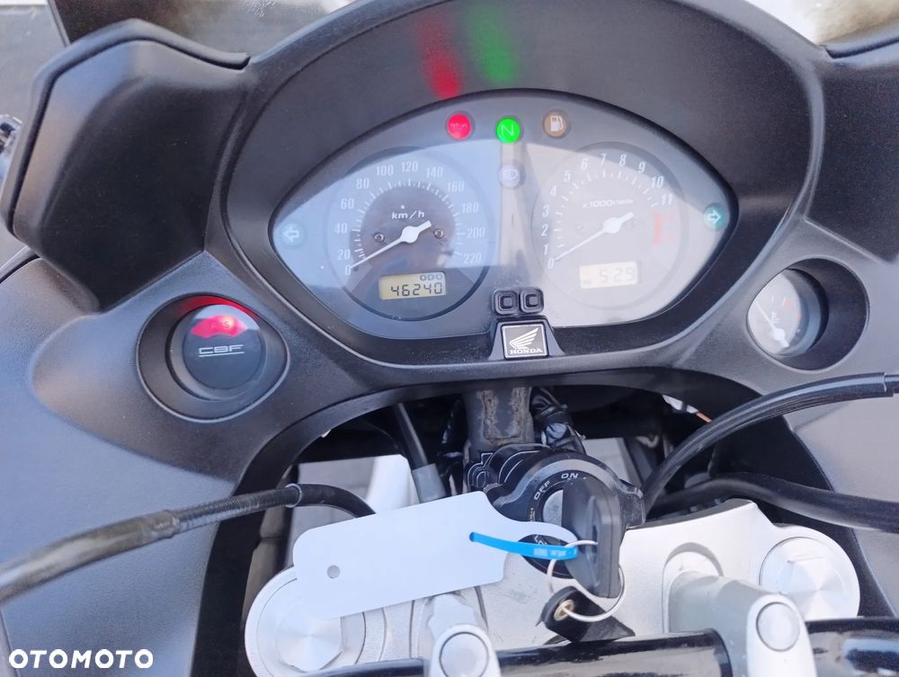 Honda CBF - 15
