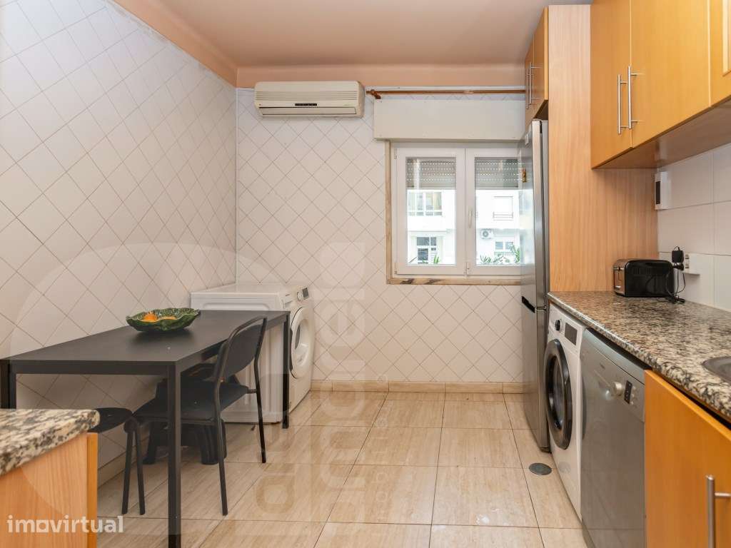 APARTAMENTO T3 DUPLEX INVERTIDO COM GARAGEM FECHADA UMA RARIDADE NO... - Grande imagem: 5/18