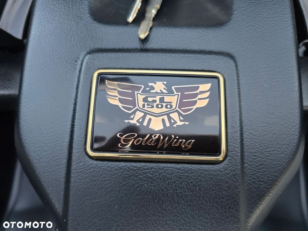 Honda GL - 23