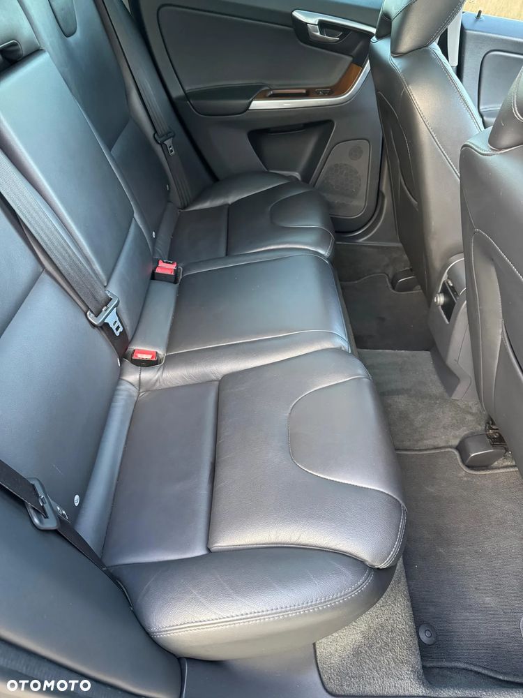 Volvo XC 60 T6 AWD Geartronic Linje Inscription - 11