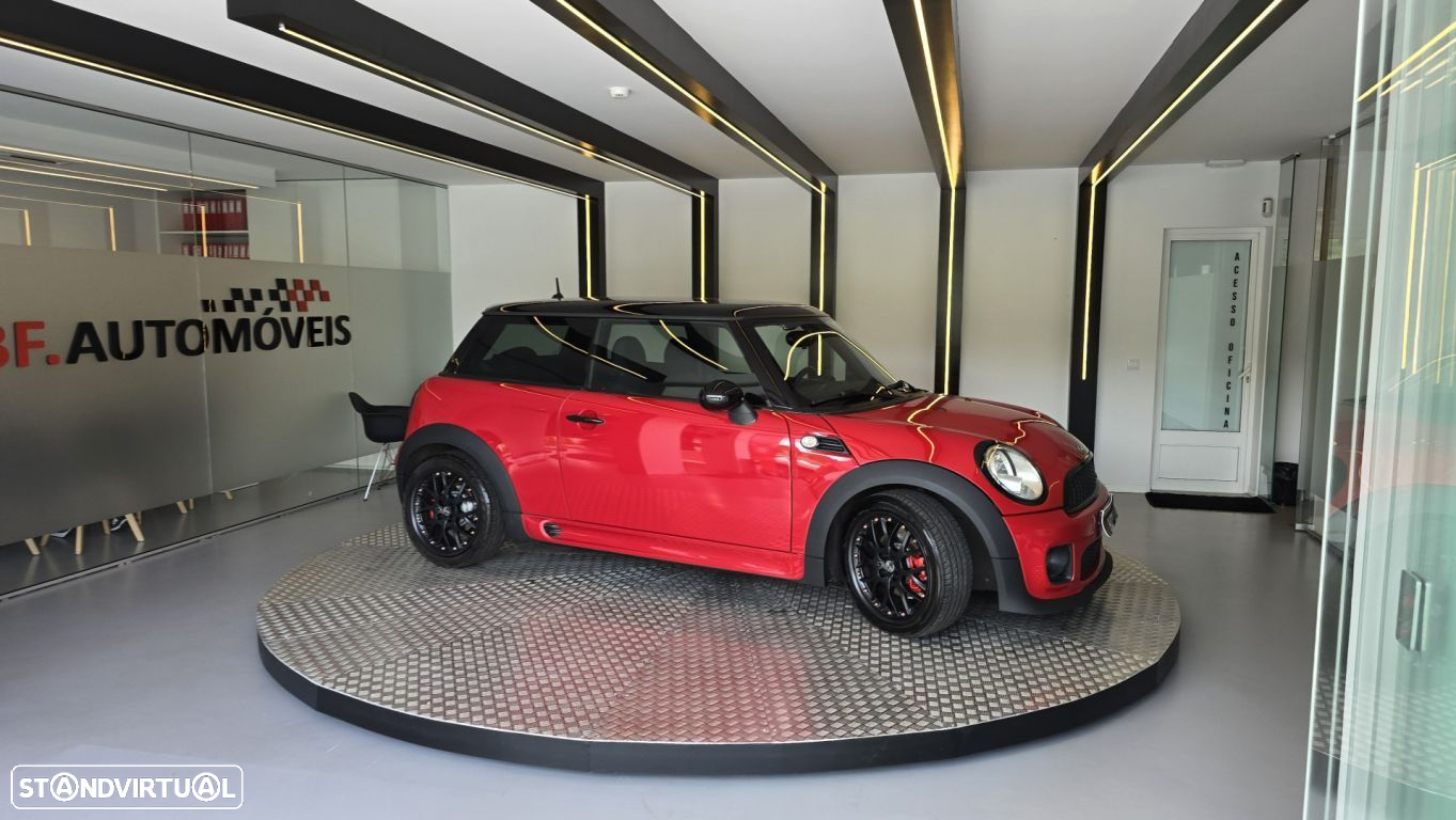 MINI 3 Portas Cooper D - 9