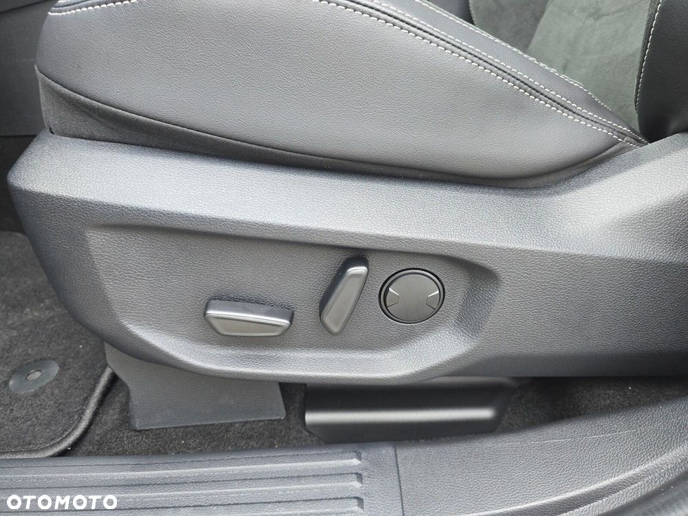 Volkswagen Amarok - 13