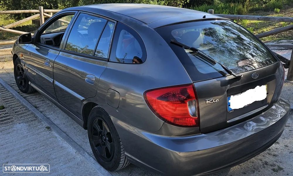 Kia Rio SW 1.3 LS Comfort - 2