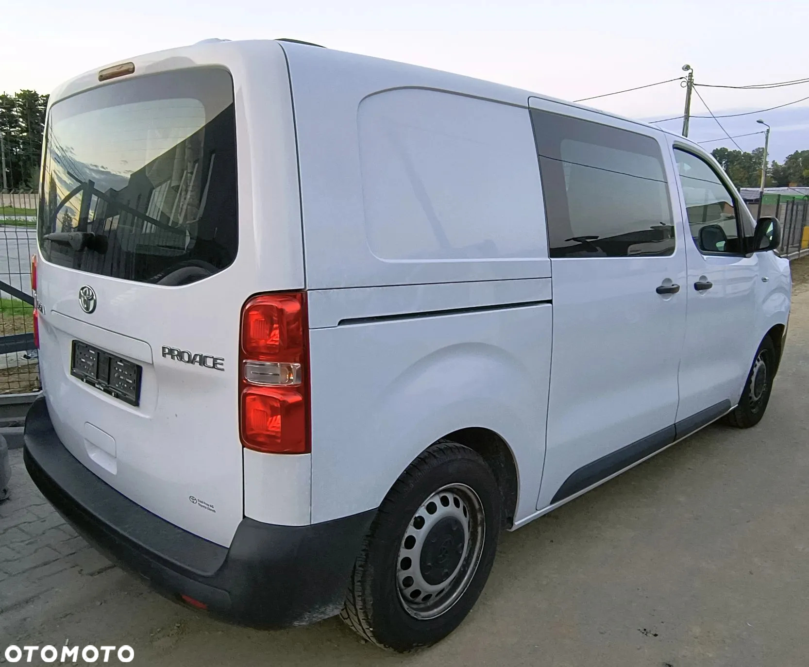Toyota Proace - 2