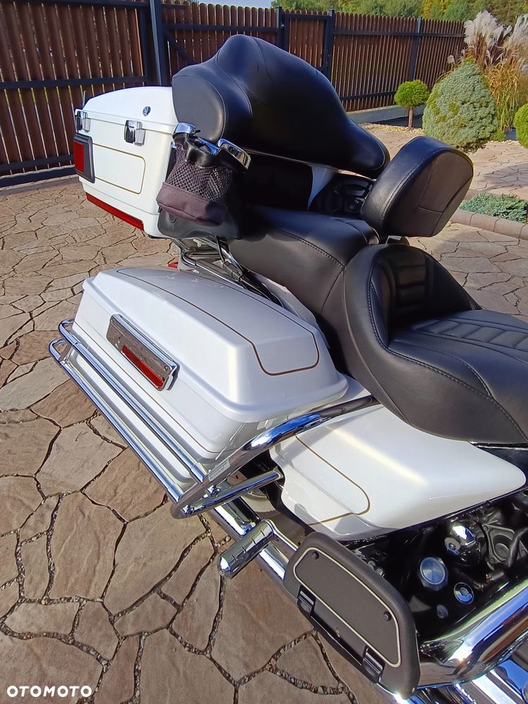 Harley-Davidson Touring Electra Glide - 4