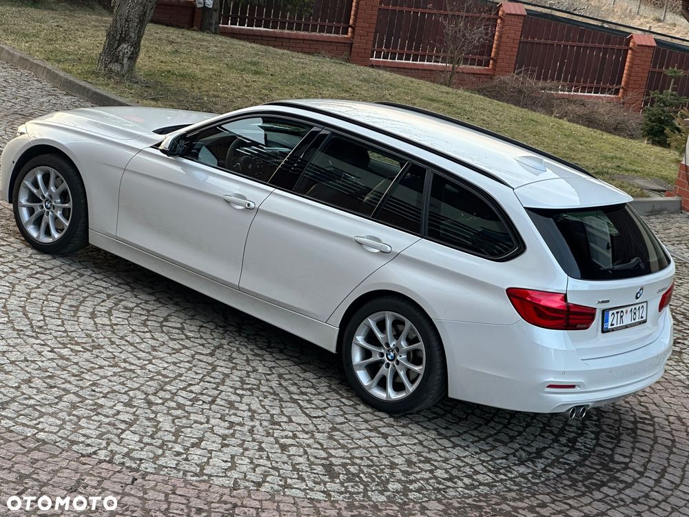 BMW Seria 3 335d Touring xDrive Luxury Line - 12