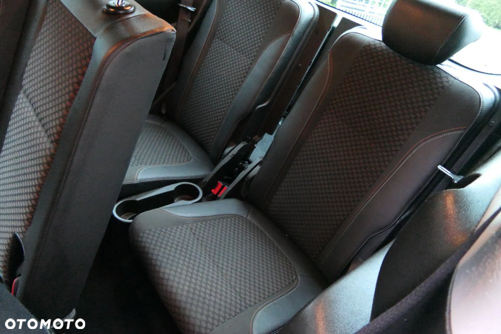 Opel Zafira Tourer 1.4 Turbo Edition - 19