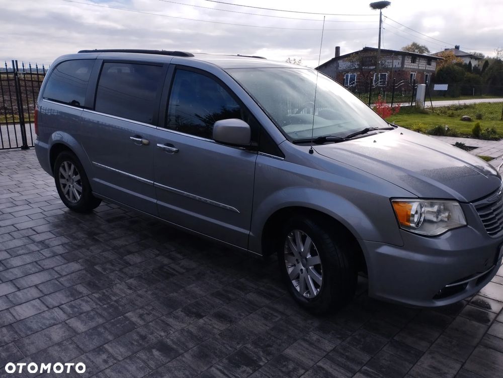 Chrysler Town & Country 3.6 Touring - 1