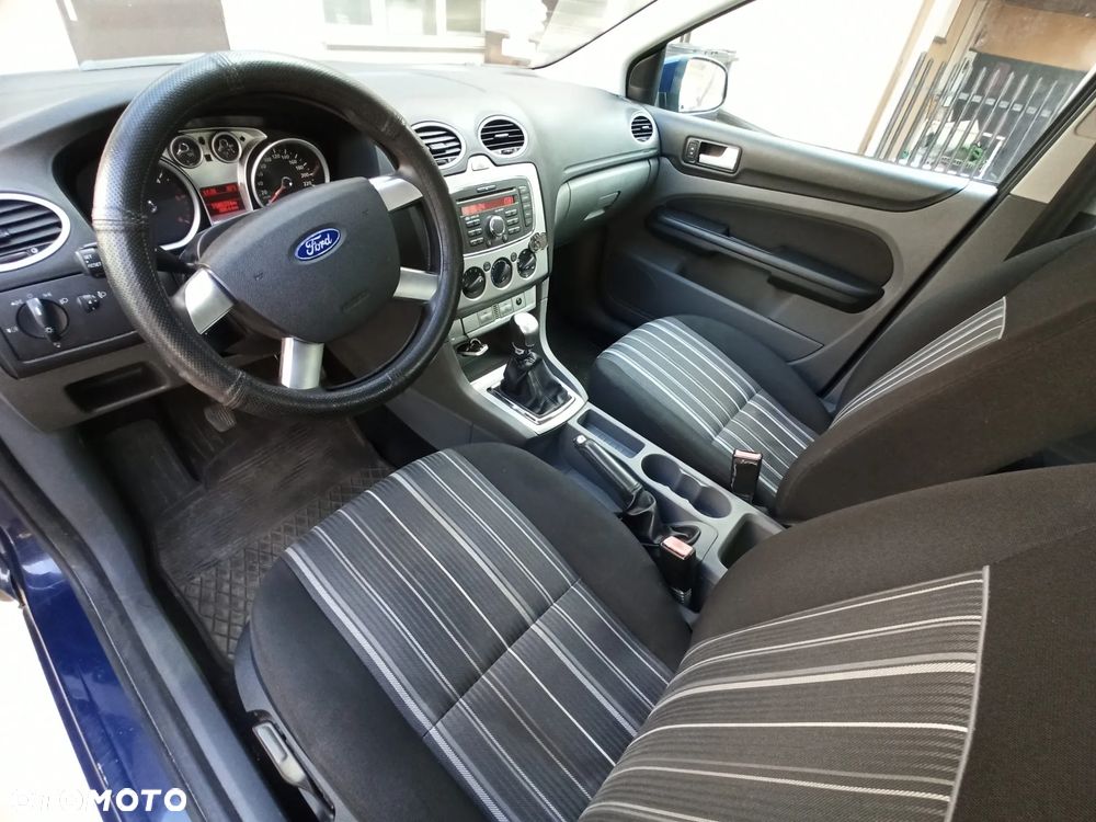 Ford Focus 1.8 TDCi Amber X - 10