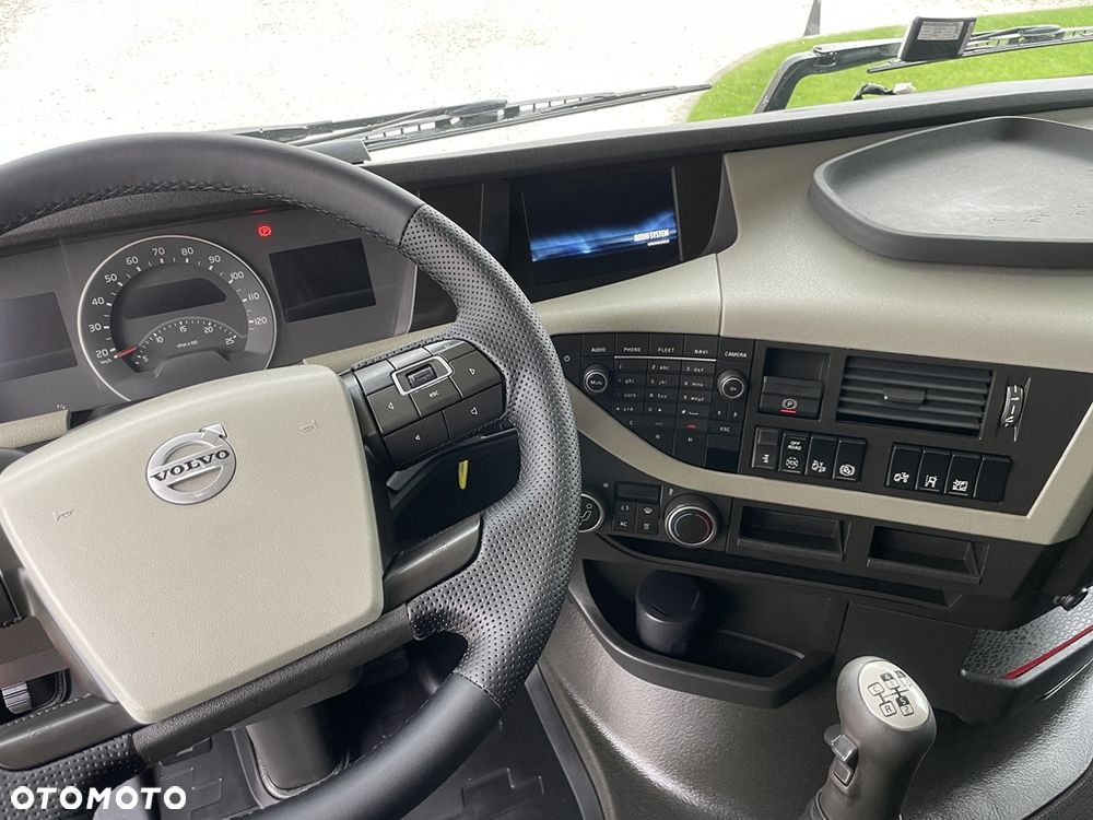Volvo FH 460**STANDARD**2017/18**SUPER STAN**SALON POLSKA* - 16