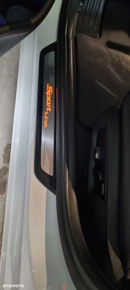 BMW Seria 5 530i xDrive Sport Line sport - 9