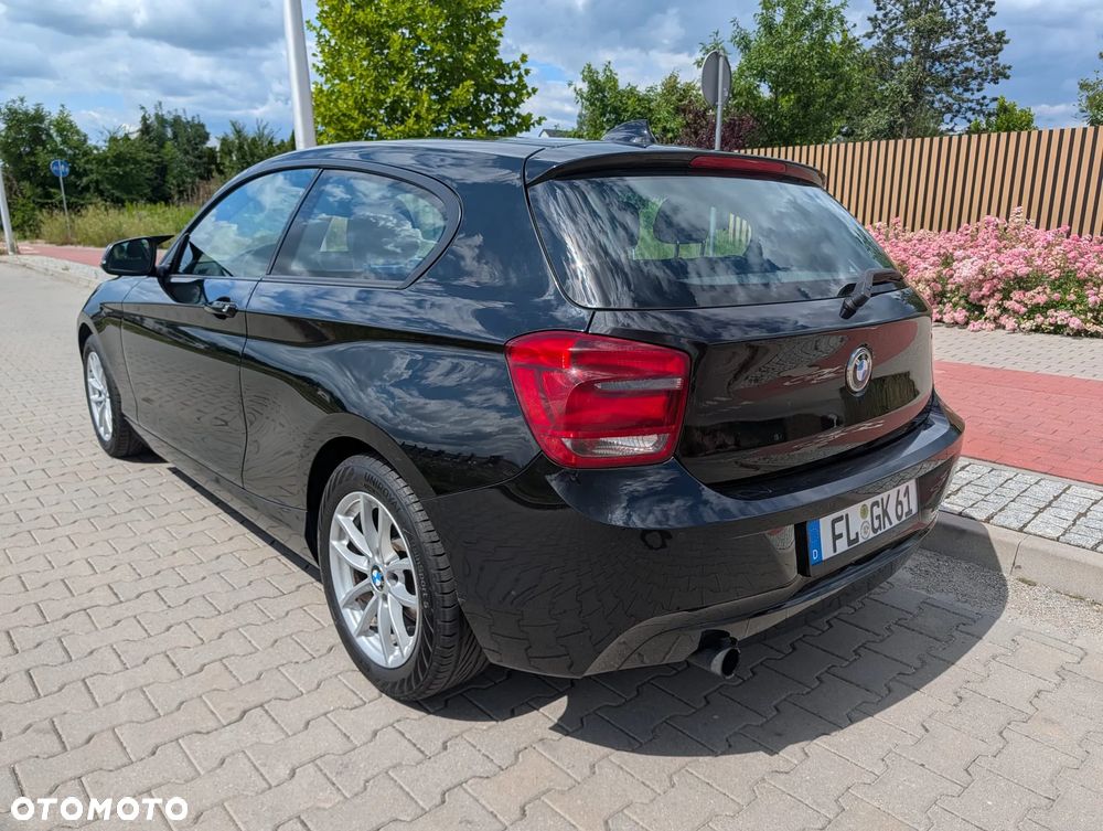 BMW Seria 1 114i - 5