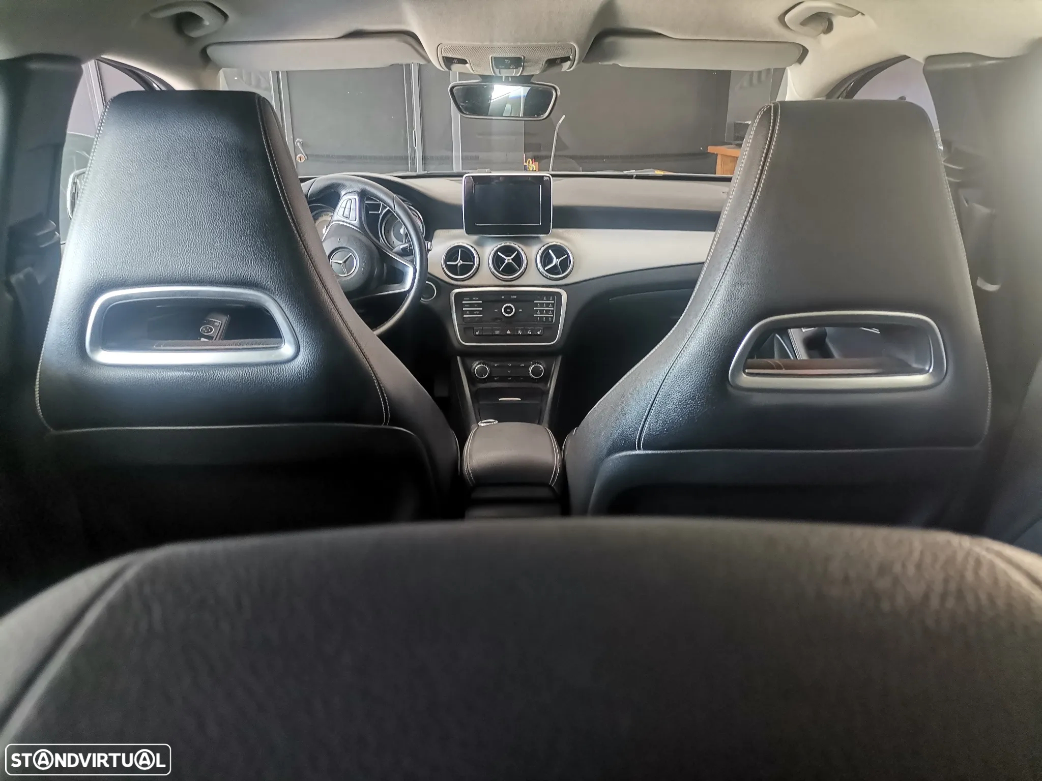 Mercedes-Benz GLA 200 d Urban Aut. - 20