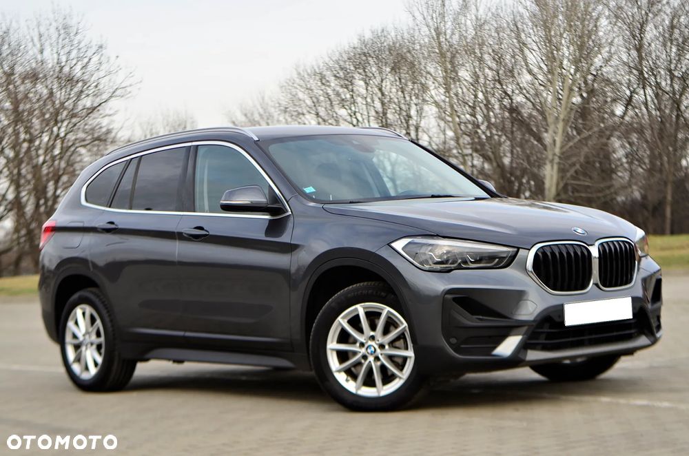 BMW X1 sDrive18d Business Edition - 13