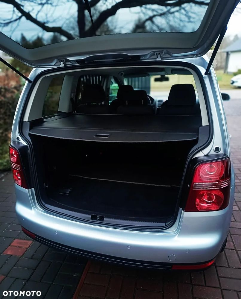 Volkswagen Touran 1.9 TDI DPF Goal - 14