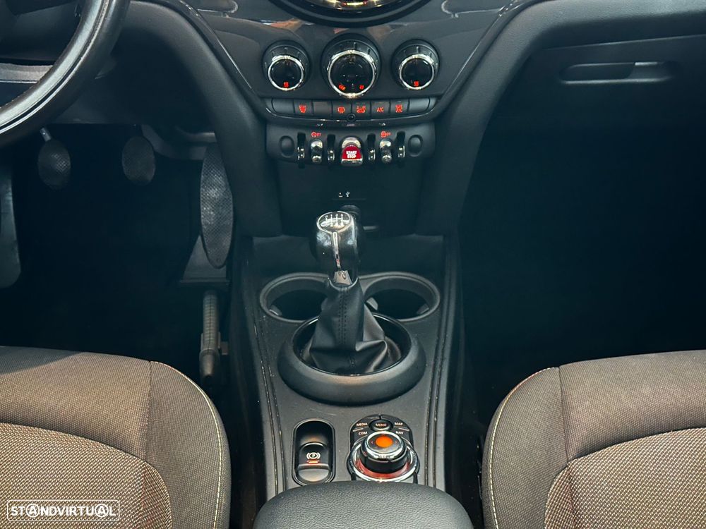 MINI Countryman One - 24