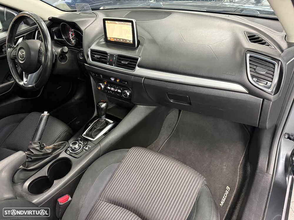 Mazda 3 Hatchback SKYACTIV-D 150 Auto Exclusive-Line - 6