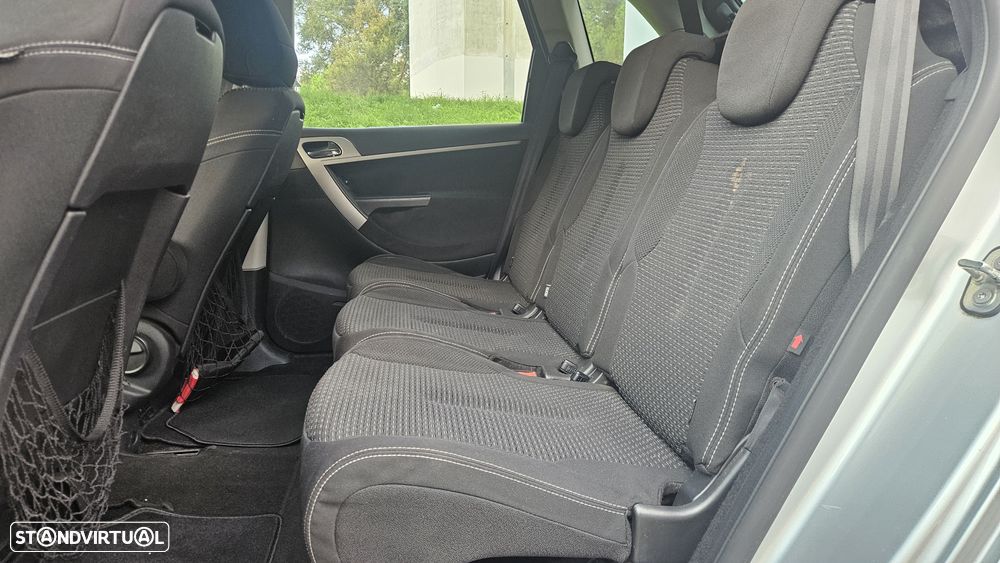 Citroën C4 Picasso 1.6 HDi - 20