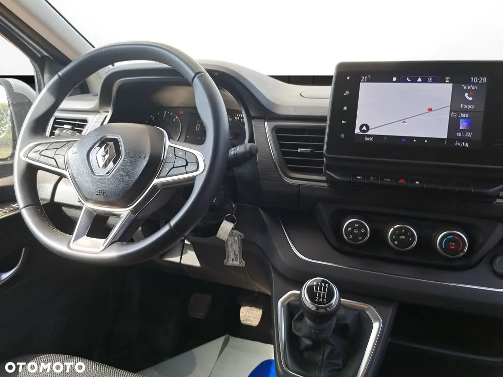 Renault Trafic - 12