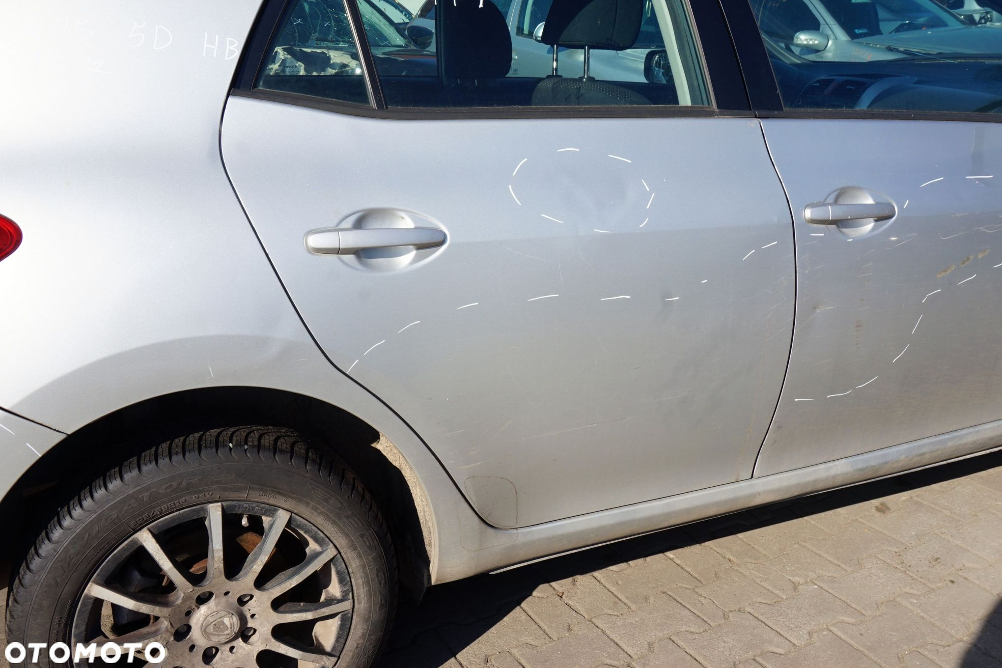DRZWI TYLNE PRAWE AURIS E15 I LIFT 5D HB 1F7  SREBRNY TOYOTA 2009-2013 - 4