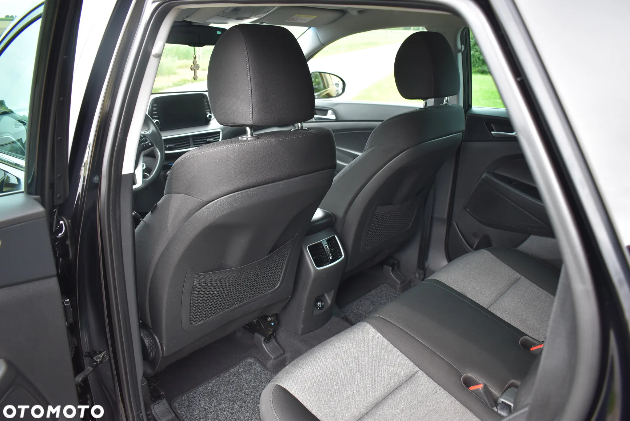 Hyundai Tucson 1.6 CRDi 48V-Hybrid 2WD DCT Trend - 32