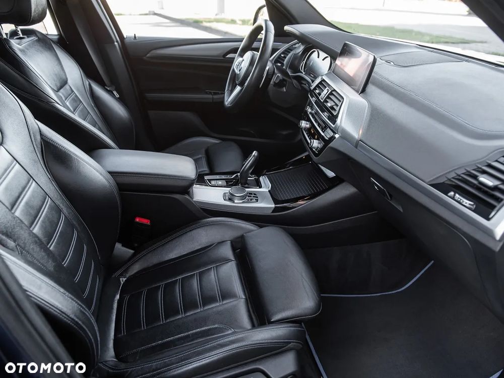 BMW X3 xDrive20i M Sport Edition - 35