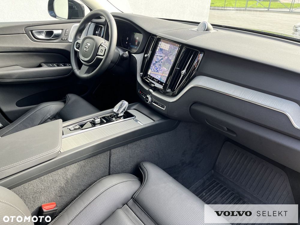 Volvo XC 60 - 33