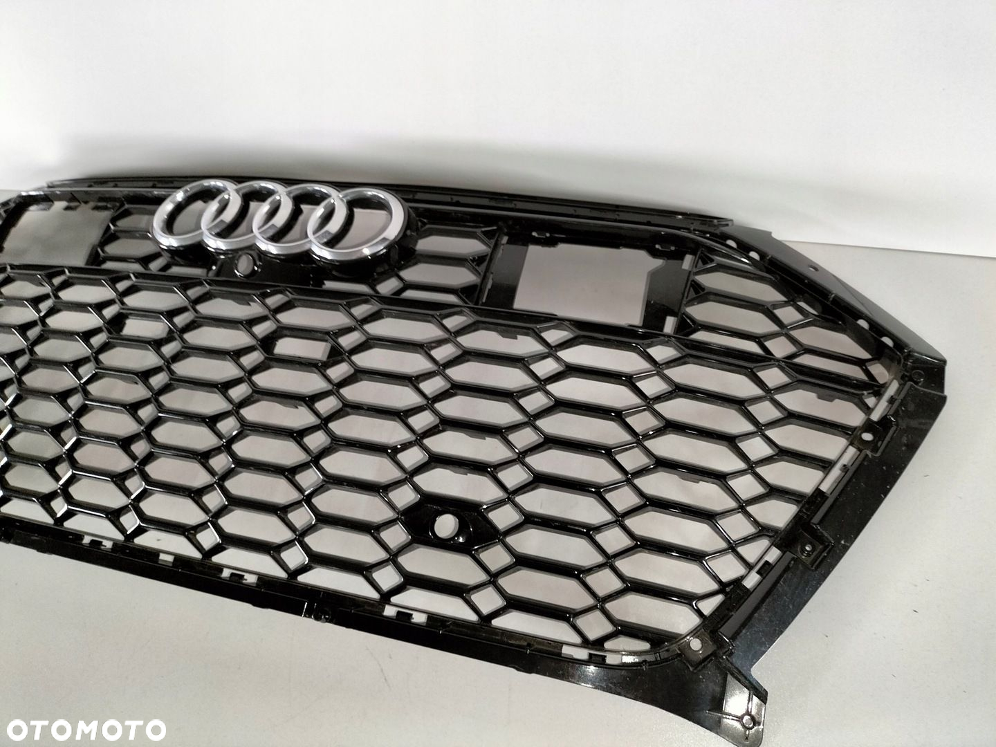 Atrapa kratka grill AUDI A6 RS6 RS7 C8 18- - 5