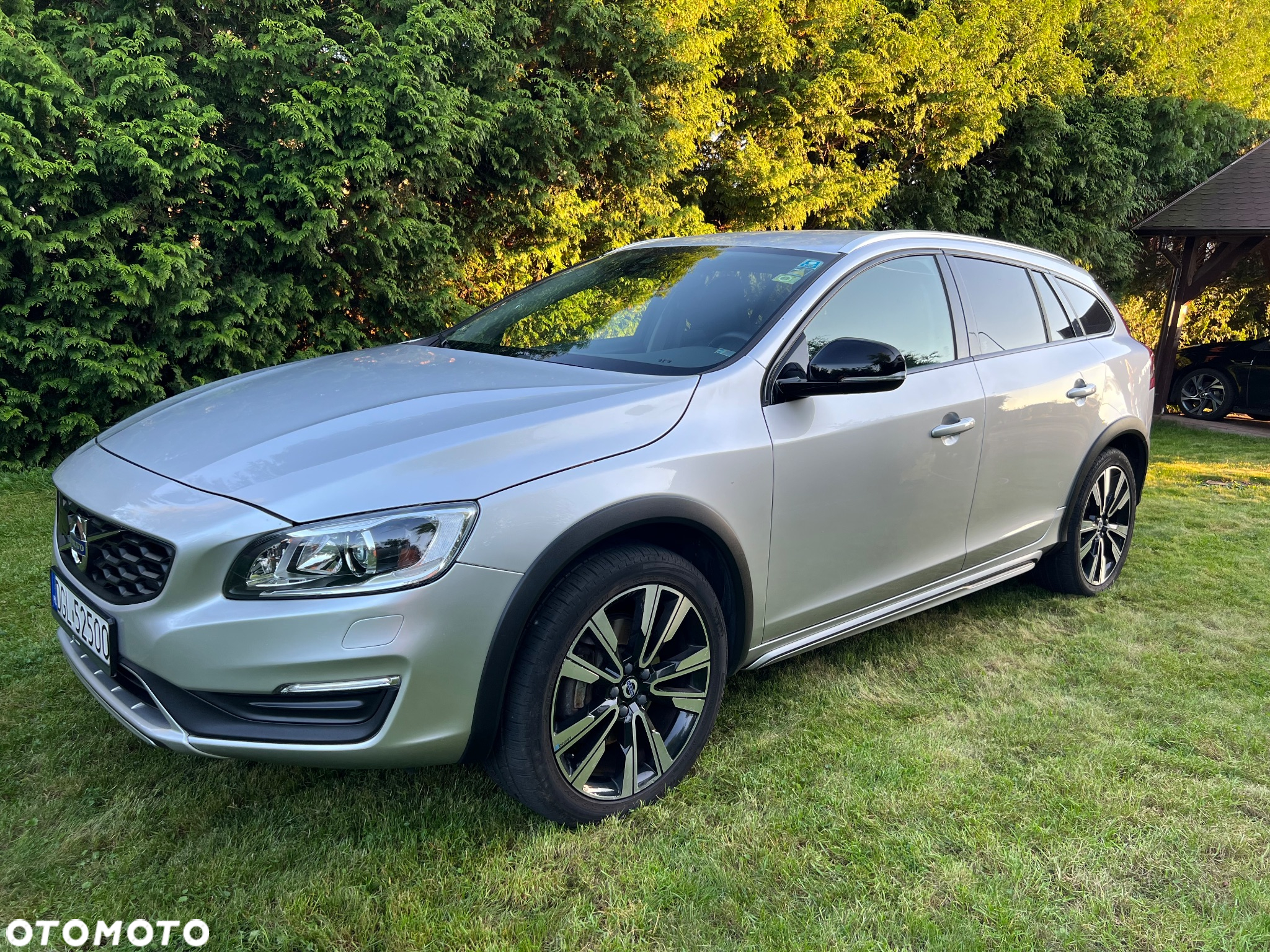 Volvo V60 Cross Country D4 Drive-E Summum - 5