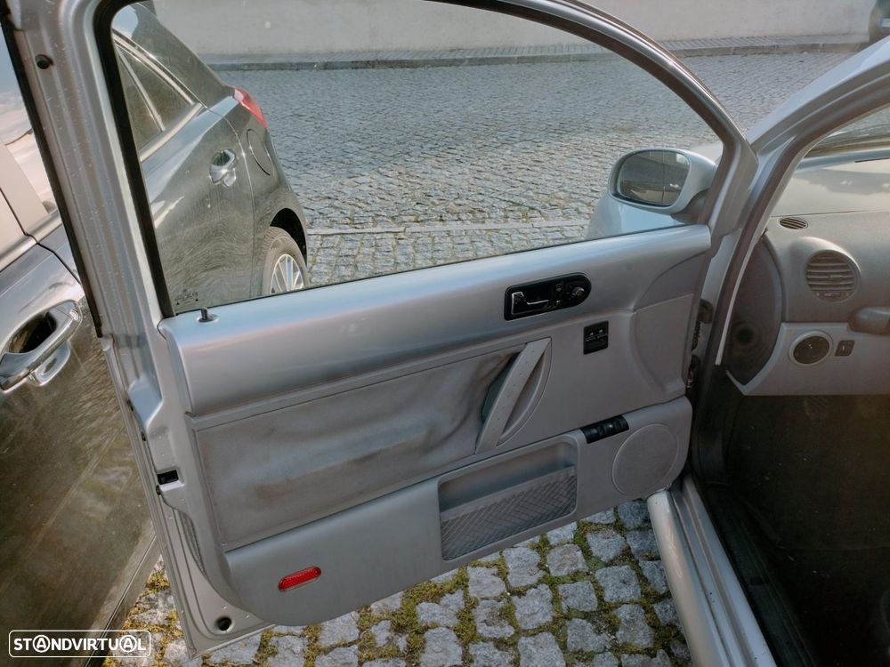 VW New Beetle 1.4 - 7