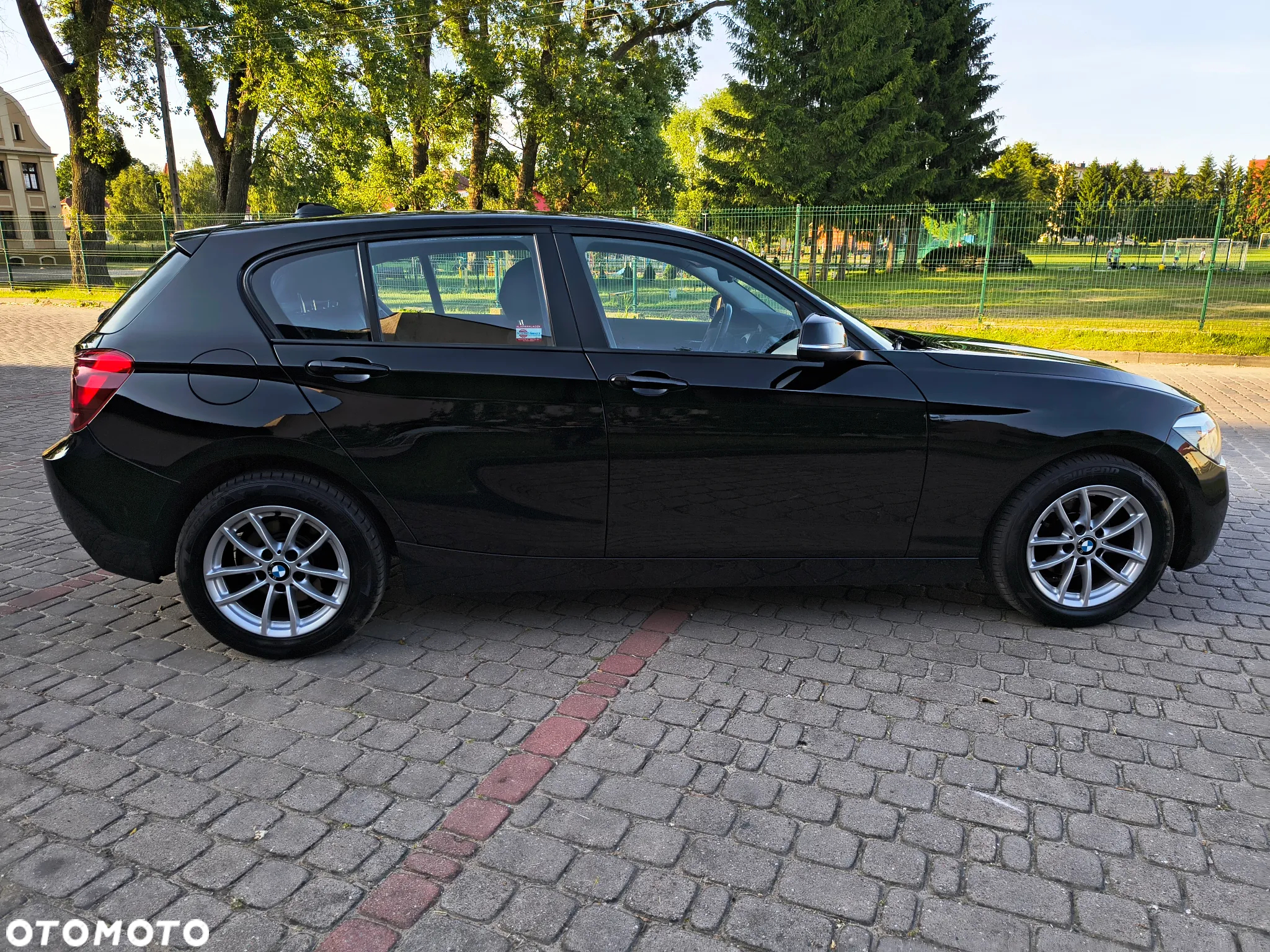 BMW Seria 1 116i - 10