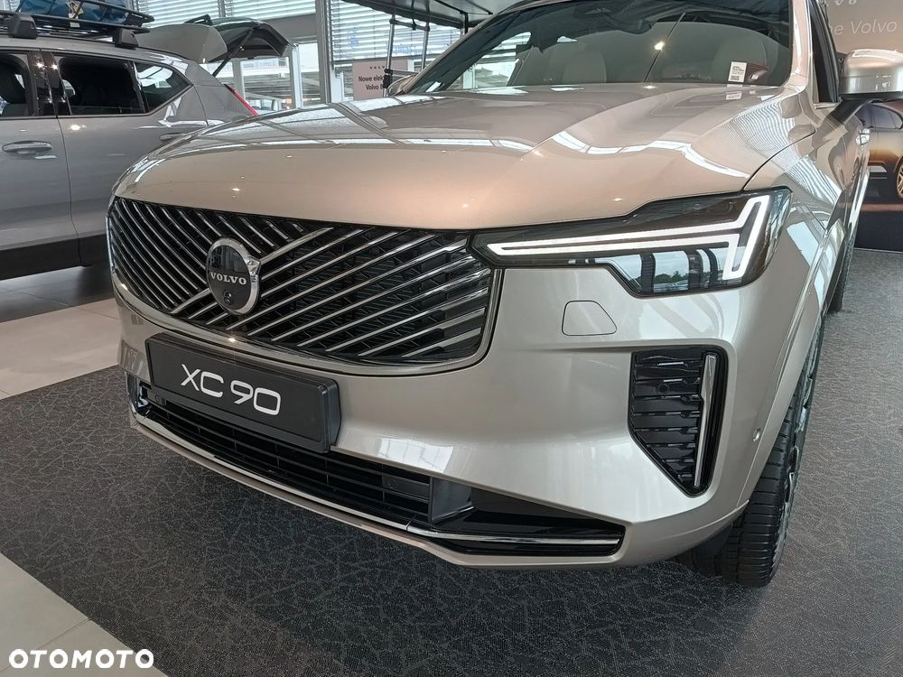 Volvo XC 90 B5 B AWD Plus Bright 7os - 3